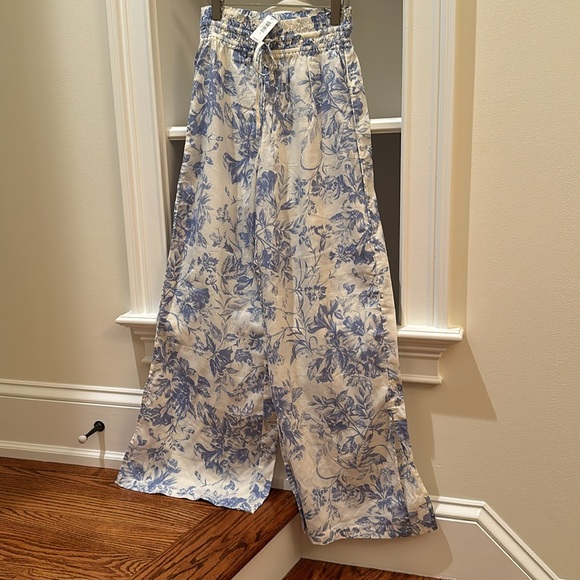 Love by Gap pj or beach bottoms, split leg bottoms, drawstring, NWT S - Picture 3 of 14